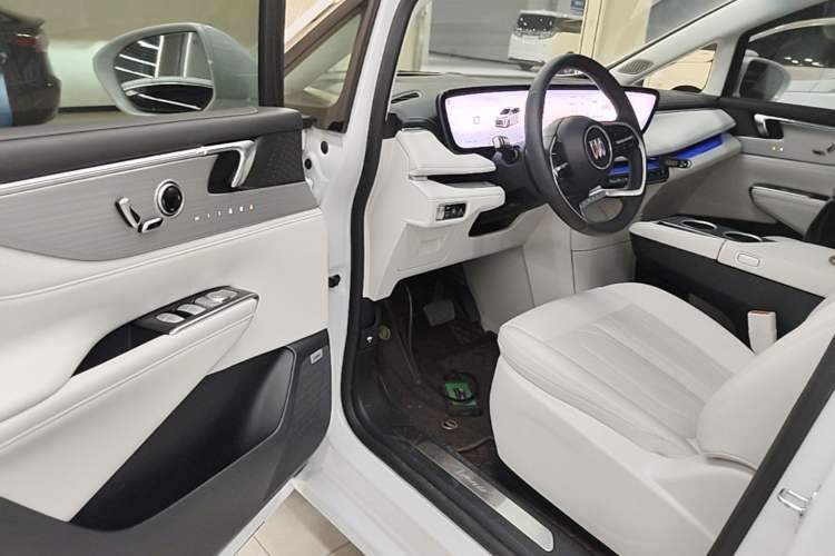 Used Buick GL8 New Energy 2024 Lu Zun Luxury Edition 7-Seater Driver Seat