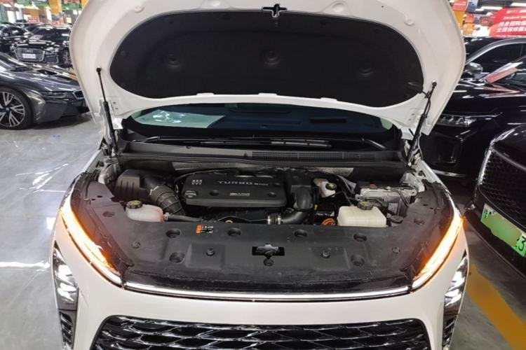 Used Buick GL8 New Energy 2024 Lu Zun Luxury Edition 7-Seater Engine Bay