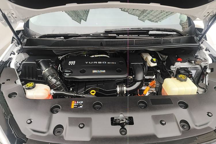 Used Buick GL8 New Energy 2024 Lu Zun Deluxe Edition 7-Seater Engine Bay