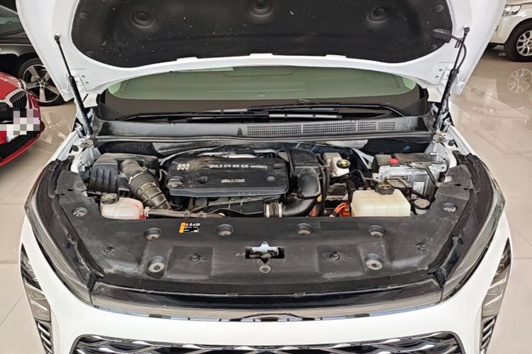 Used Buick GL8 New Energy 2024 Lu Zun Smart Edition 7-Seater Engine Bay
