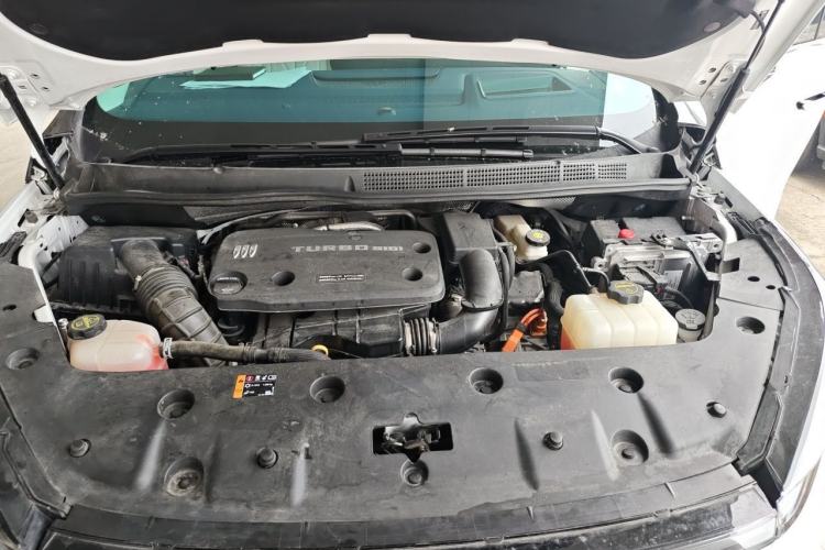Used Buick GL8 New Energy 2024 Lu Zun Luxury Edition 7-Seater Engine Bay