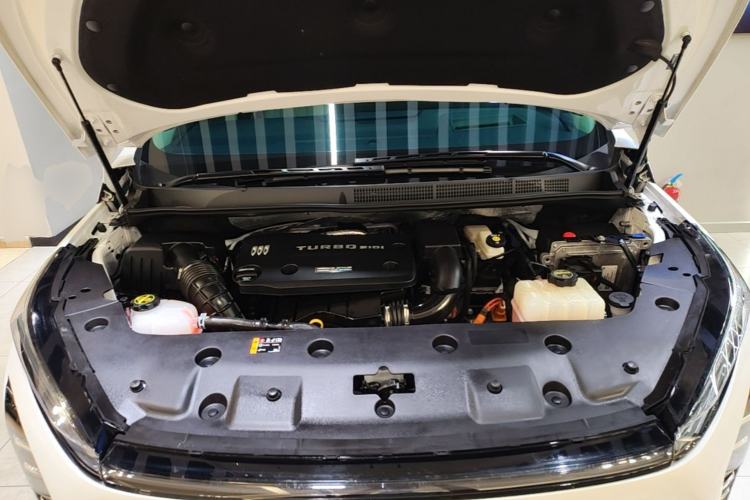 Used Buick GL8 New Energy 2024 Lu Zun Luxury Edition 7-Seater Engine Bay