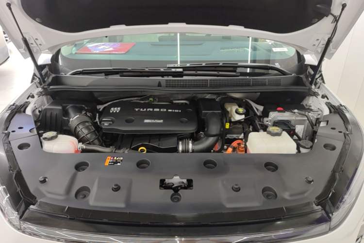 Used Buick GL8 New Energy 2024 Lu Zun Luxury Edition 6-Seater Engine Bay