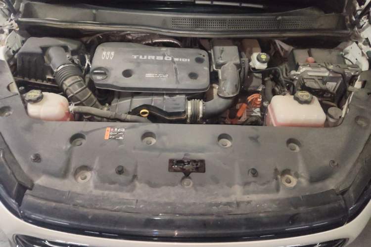 Used Buick GL8 New Energy 2024 Lu Zun Luxury Edition 7-Seater Engine Bay