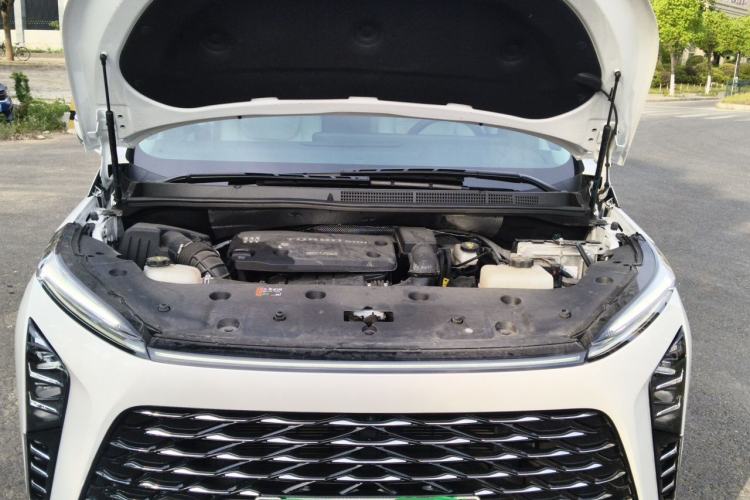 Used Buick GL8 New Energy 2024 Lu Zun Deluxe Edition 7-Seater Engine Bay