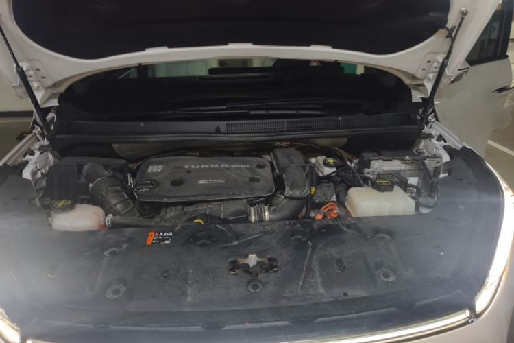 Used Buick GL8 New Energy 2024 Lu Zun Deluxe Edition 7-Seater Engine Bay
