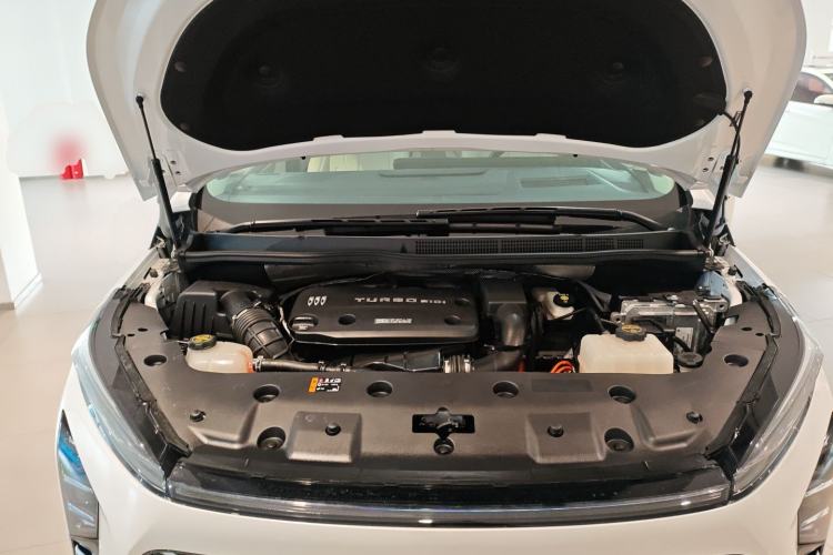 Used Buick GL8 New Energy 2024 Lu Zun Luxury Edition 7-Seater Engine Bay