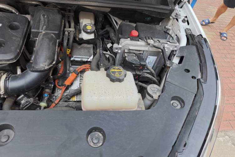 Used Buick GL8 New Energy 2024 Lu Zun Luxury Edition 7-Seater Engine Bay Left