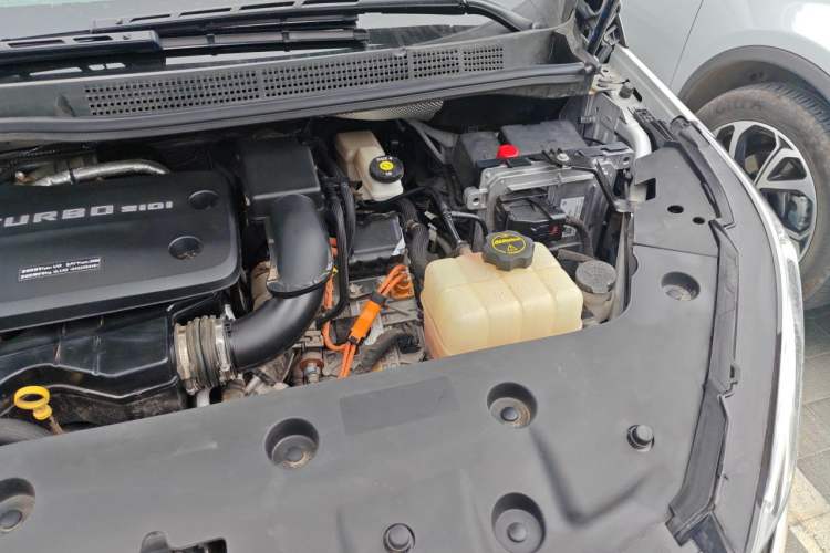 Used Buick GL8 New Energy 2024 Lu Zun Smart Edition 7-Seater Engine Bay Left