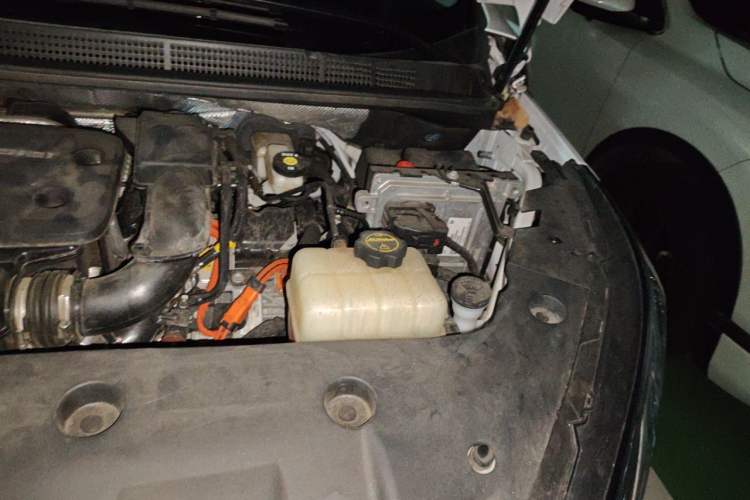 Used Buick GL8 New Energy 2024 Lu Zun Smart Edition 7-Seater Engine Bay Left