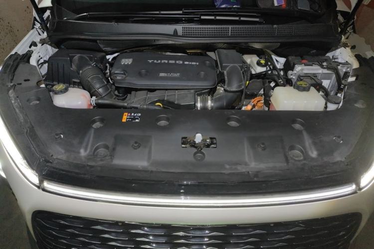 Used Buick GL8 New Energy 2024 Lu Zun Smart Edition 7-Seater Engine Bay