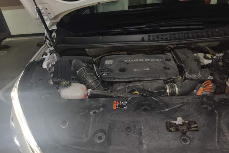 Used Buick GL8 New Energy 2024 Lu Zun Deluxe Edition 7-Seater Engine Bay Right