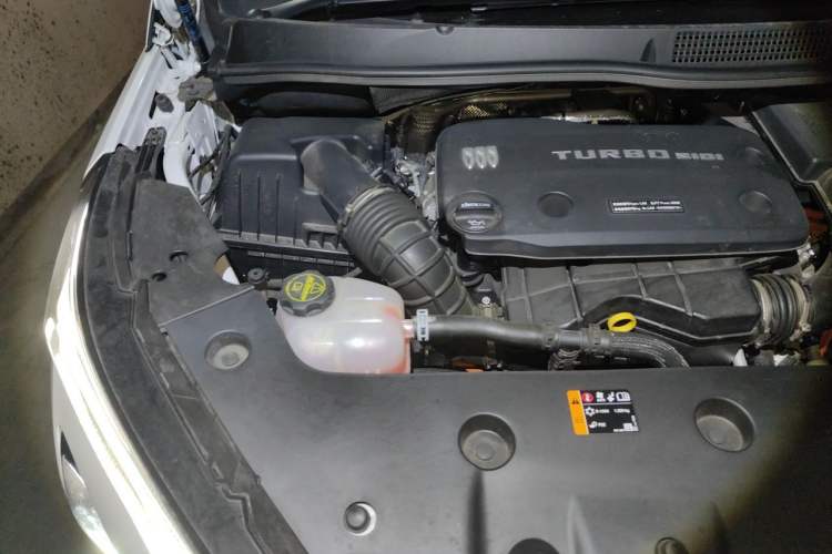 Used Buick GL8 New Energy 2024 Lu Zun Smart Edition 7-Seater Engine Bay Right