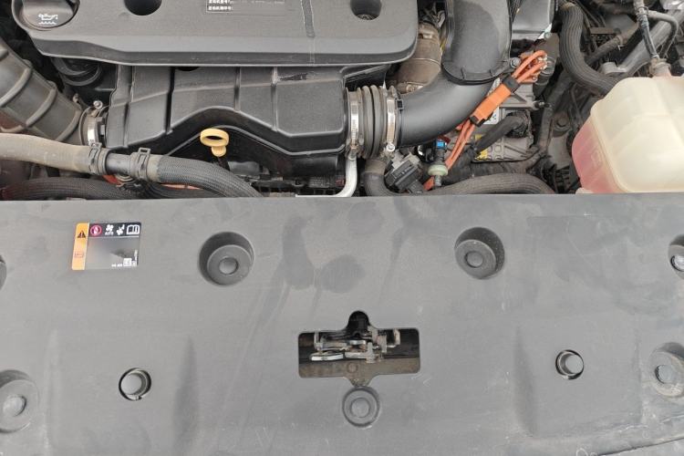 Used Buick GL8 New Energy 2024 Lu Zun Deluxe Edition 7-Seater Engine Bay