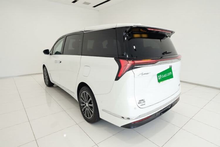 Used Buick GL8 New Energy 2024 Lu Zun Luxury Edition 7-Seater Exterior 2