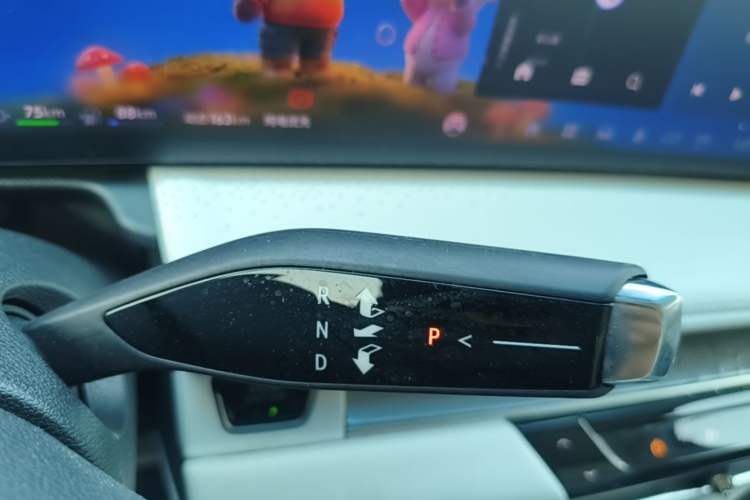 Used Buick GL8 New Energy 2024 Lu Zun Deluxe Edition 7-Seater Gear Lever