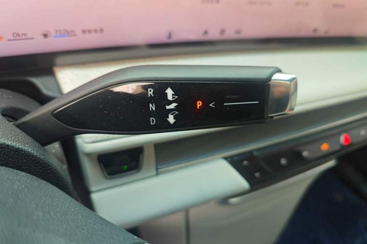 Used Buick GL8 New Energy 2024 Lu Zun Smart Edition 7-Seater Gear Lever