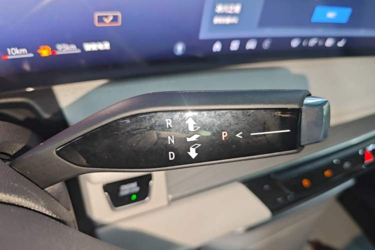 Used Buick GL8 New Energy 2024 Lu Zun Smart Edition 7-Seater Gear Lever