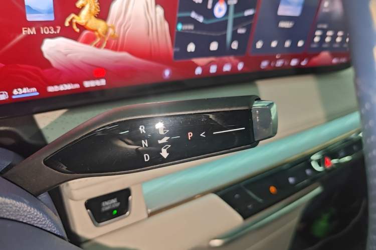 Used Buick GL8 New Energy 2024 Lu Zun Luxury Edition 7-Seater Gear Lever