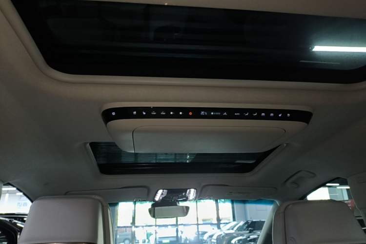 Used Buick GL8 New Energy 2024 Lu Zun Luxury Edition 7-Seater Headliner