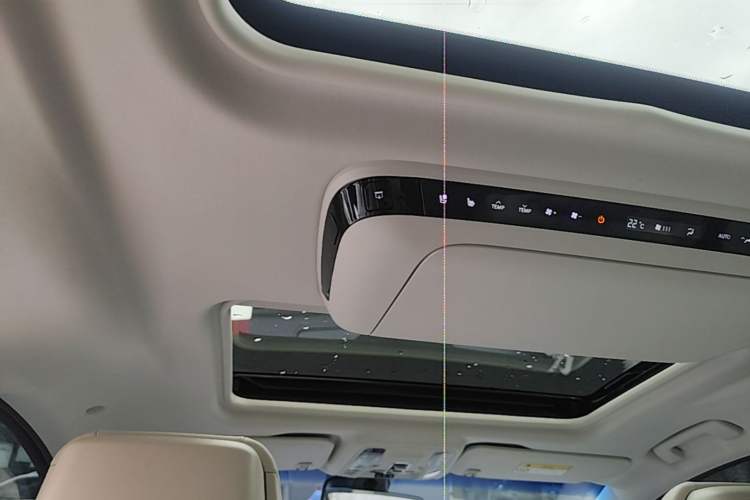 Used Buick GL8 New Energy 2024 Lu Zun Deluxe Edition 7-Seater Headliner