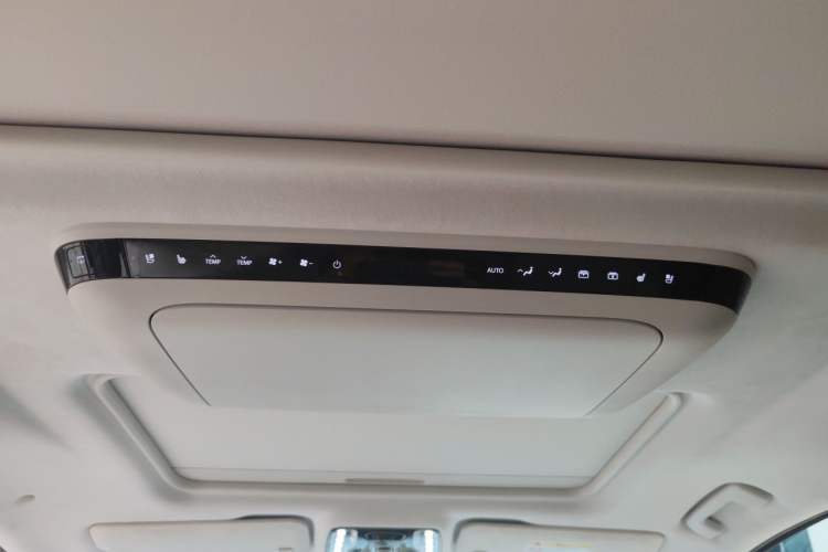 Used Buick GL8 New Energy 2024 Lu Zun Luxury Edition 7-Seater Headliner