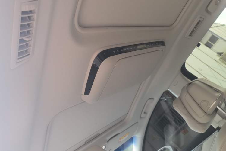 Used Buick GL8 New Energy 2024 Lu Zun Deluxe Edition 7-Seater Headliner