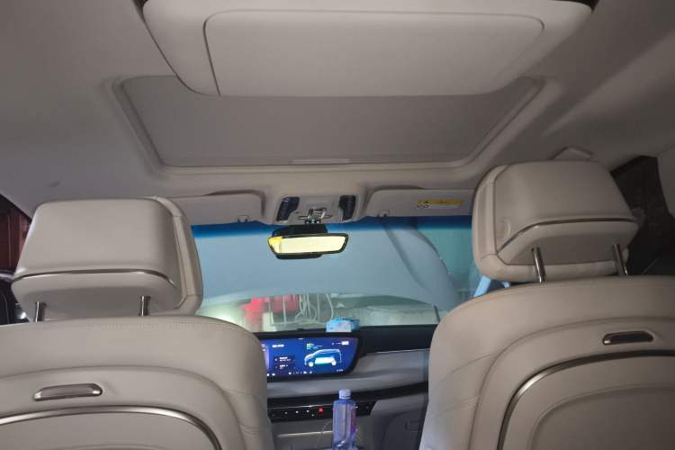 Used Buick GL8 New Energy 2024 Lu Zun Deluxe Edition 7-Seater Headliner