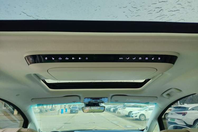 Used Buick GL8 New Energy 2024 Lu Zun Luxury Edition 7-Seater Headliner