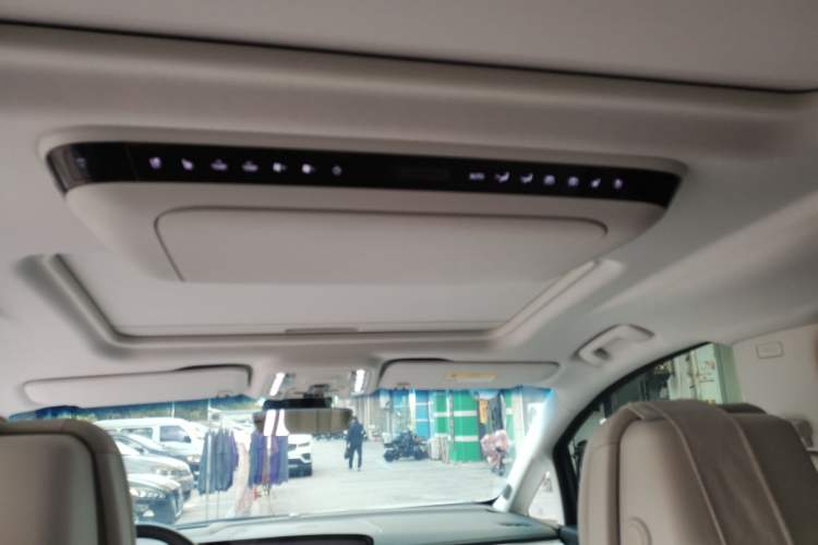 Used Buick GL8 New Energy 2024 Lu Zun Deluxe Edition 7-Seater Headliner