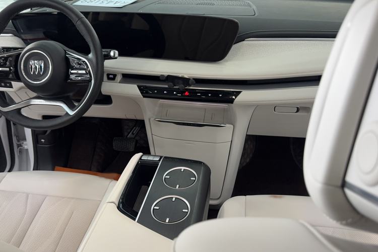 Used Buick GL8 New Energy 2024 Lu Zun Deluxe Edition 7-Seater Interior 6
