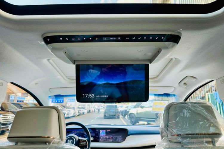 Used Buick GL8 New Energy 2024 Lu Zun Luxury Edition 6-Seater Interior 8
