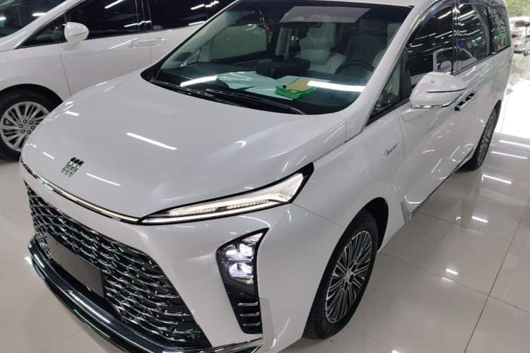Buick GL8 New Energy 2024 Lu Zun Deluxe Edition 7-Seater