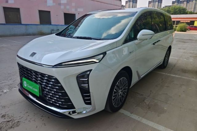 Używany Buick GL8 New Energy 2024 Lu Zun Smart Edition 7-Seater