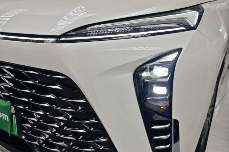Used Buick GL8 New Energy 2024 Lu Zun Smart Edition 7-Seater Left Front Headlight