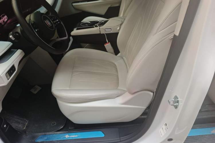 Used Buick GL8 New Energy 2024 Lu Zun Deluxe Edition 7-Seater Left Front Seat