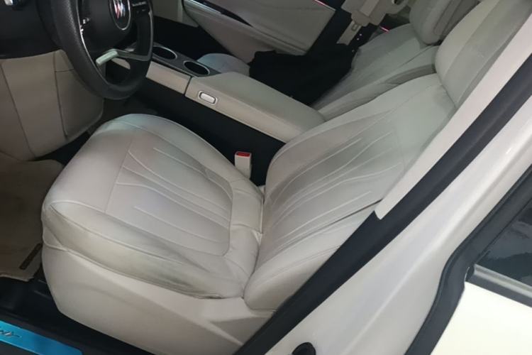 Used Buick GL8 New Energy 2024 Lu Zun Luxury Edition 7-Seater Left Front Seat