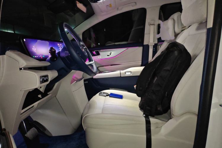 Used Buick GL8 New Energy 2024 Lu Zun Luxury Edition 6-Seater Left Front Seat