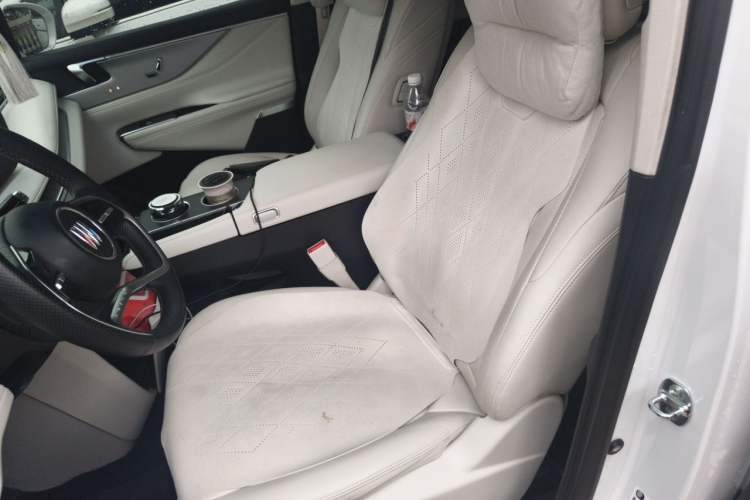 Used Buick GL8 New Energy 2024 Lu Zun Deluxe Edition 7-Seater Left Front Seat