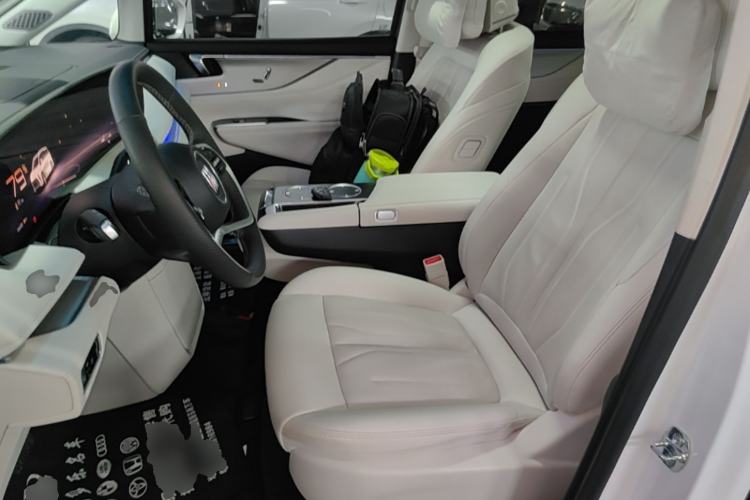 Used Buick GL8 New Energy 2024 Lu Zun Luxury Edition 7-Seater Left Front Seat