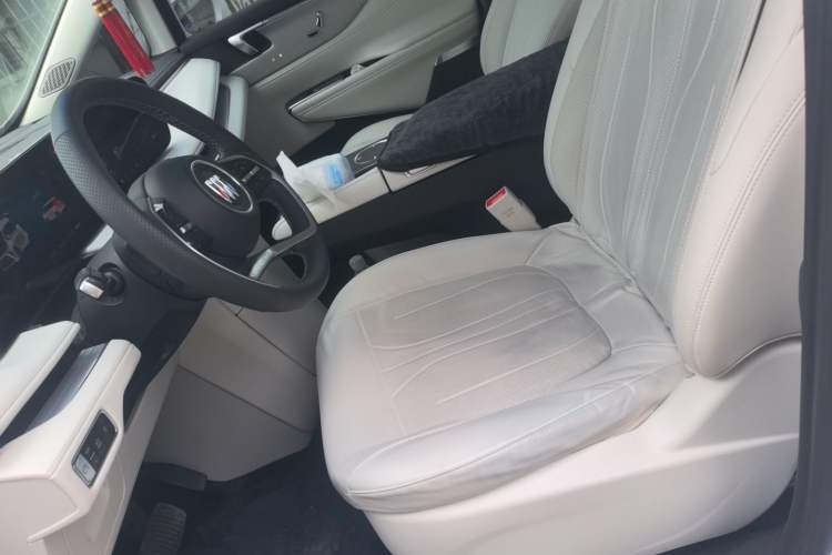 Used Buick GL8 New Energy 2024 Lu Zun Deluxe Edition 7-Seater Left Front Seat