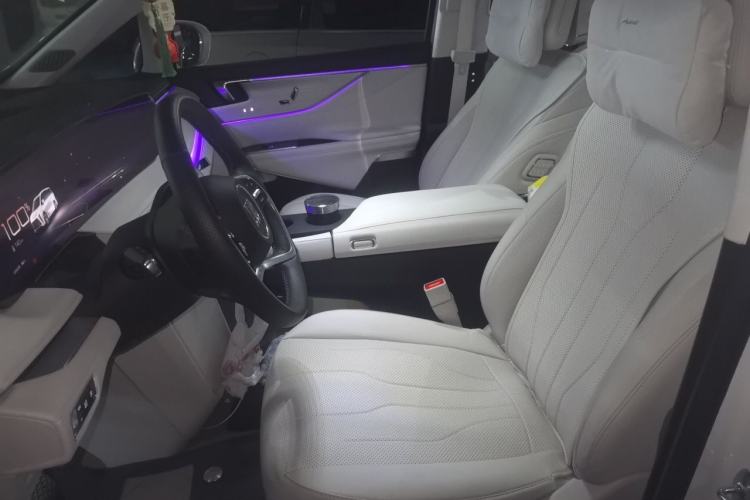 Used Buick GL8 New Energy 2024 Lu Zun Luxury Edition 7-Seater Left Front Seat