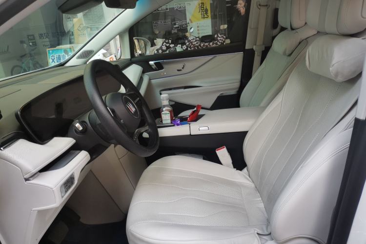 Used Buick GL8 New Energy 2024 Lu Zun Deluxe Edition 7-Seater Left Front Seat