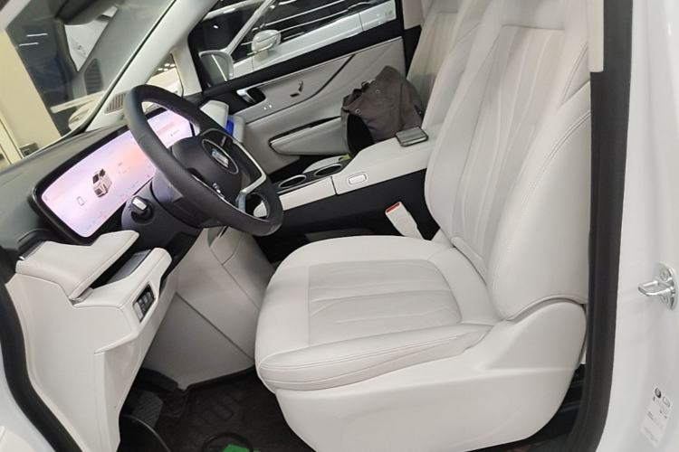 Used Buick GL8 New Energy 2024 Lu Zun Luxury Edition 7-Seater Left Front Seat