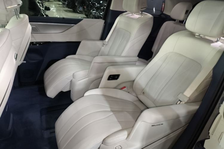Used Buick GL8 New Energy 2024 Lu Zun Luxury Edition 7-Seater Left Rear Seat