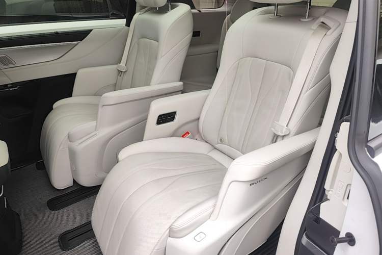 Used Buick GL8 New Energy 2024 Lu Zun Deluxe Edition 7-Seater Left Rear Seat