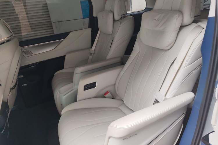 Used Buick GL8 New Energy 2024 Lu Zun Luxury Edition 7-Seater Left Rear Seat
