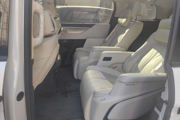 Used Buick GL8 New Energy 2024 Lu Zun Luxury Edition 7-Seater Left Rear Seat