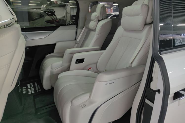 Used Buick GL8 New Energy 2024 Lu Zun Luxury Edition 7-Seater Left Rear Seat