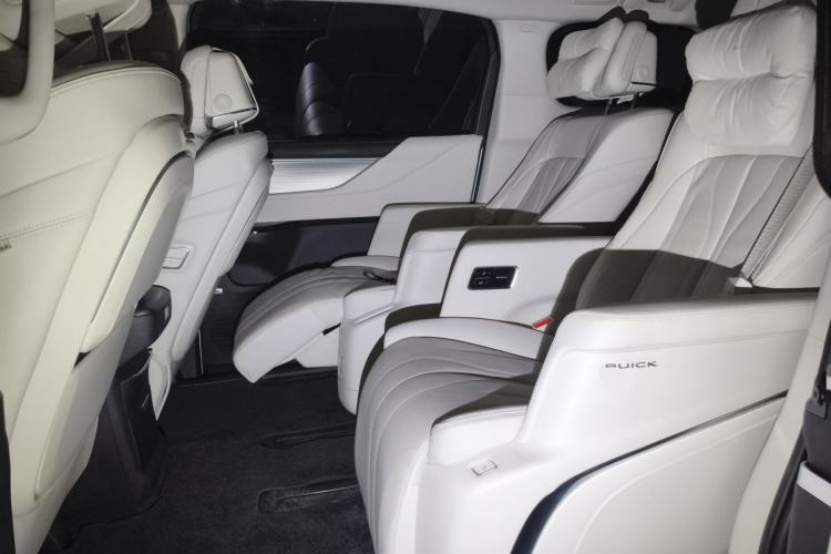 Used Buick GL8 New Energy 2024 Lu Zun Deluxe Edition 7-Seater Left Rear Seat